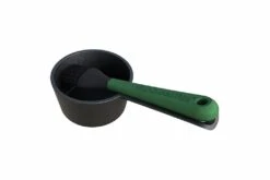 Big Green EggPre-Seasoned Cast Iron Sauce Pot + Basting Brush